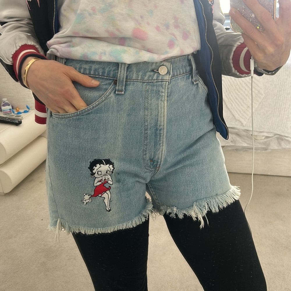Extremely Rare Vintage TOO CUTE Betty Boop doggie Shorts !